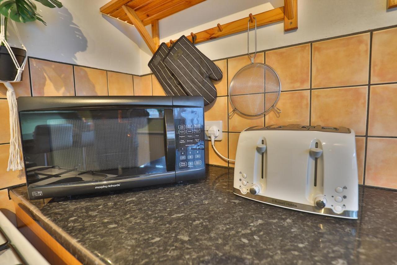 Devon St - Cozy Home, Free Easy Parking! Kingston upon Hull ภายนอก รูปภาพ