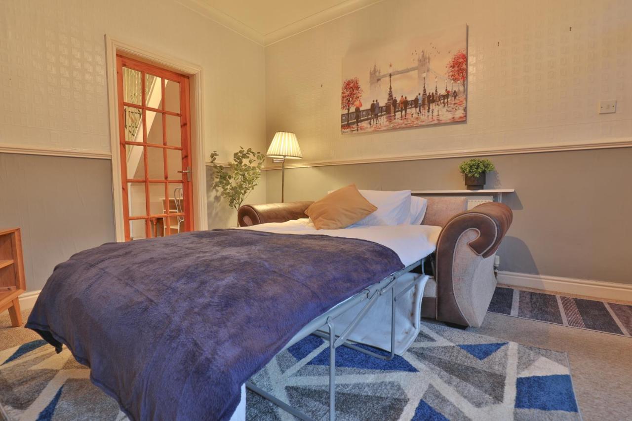 Devon St - Cozy Home, Free Easy Parking! Kingston upon Hull ภายนอก รูปภาพ