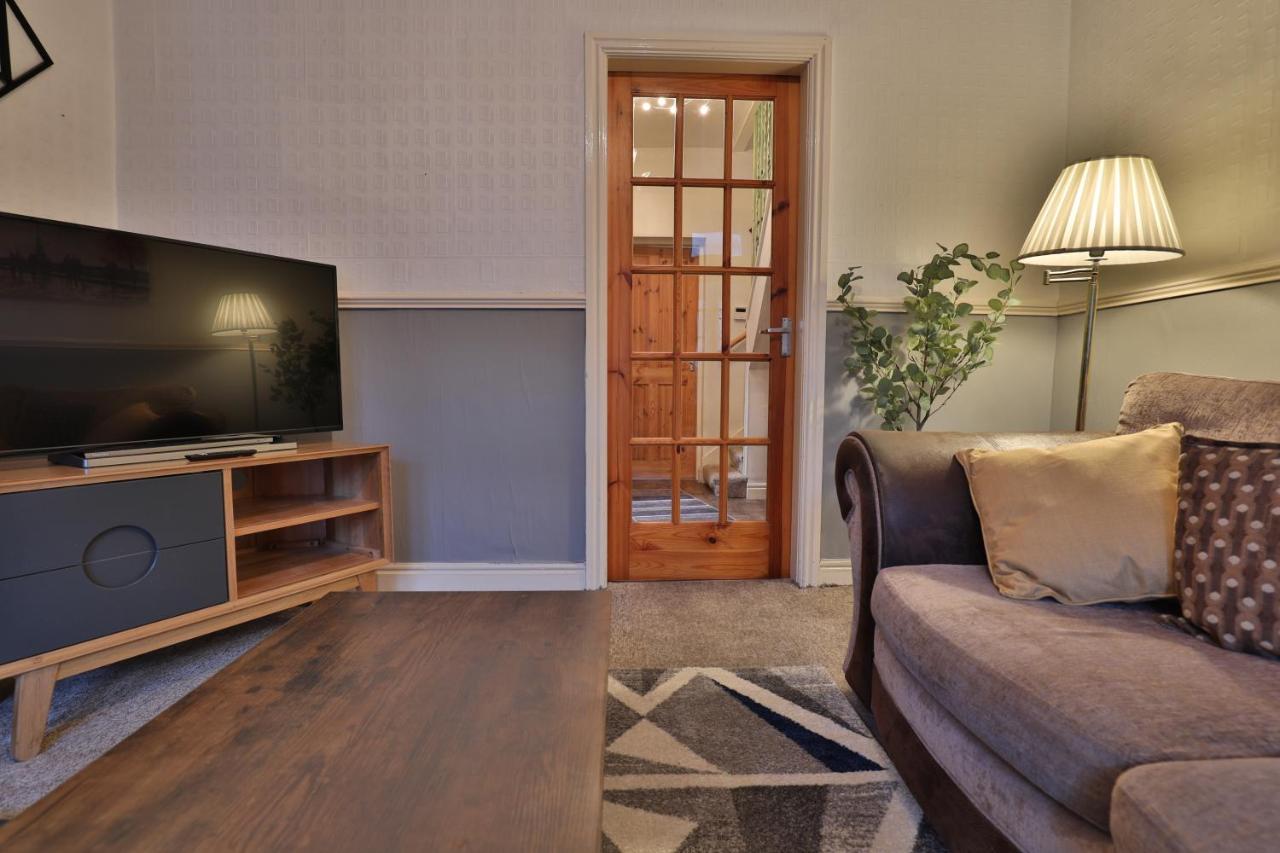 Devon St - Cozy Home, Free Easy Parking! Kingston upon Hull ภายนอก รูปภาพ
