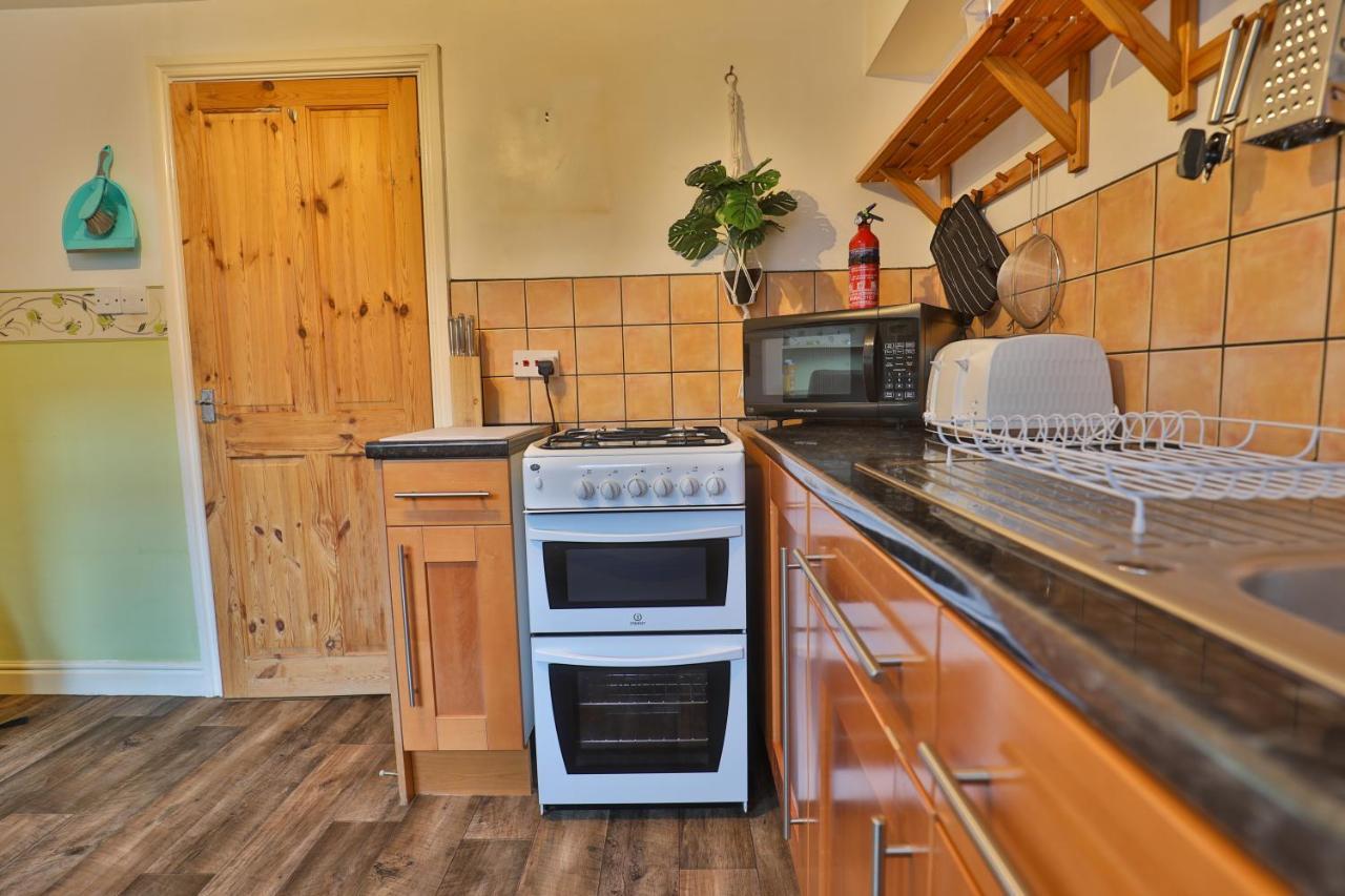 Devon St - Cozy Home, Free Easy Parking! Kingston upon Hull ภายนอก รูปภาพ